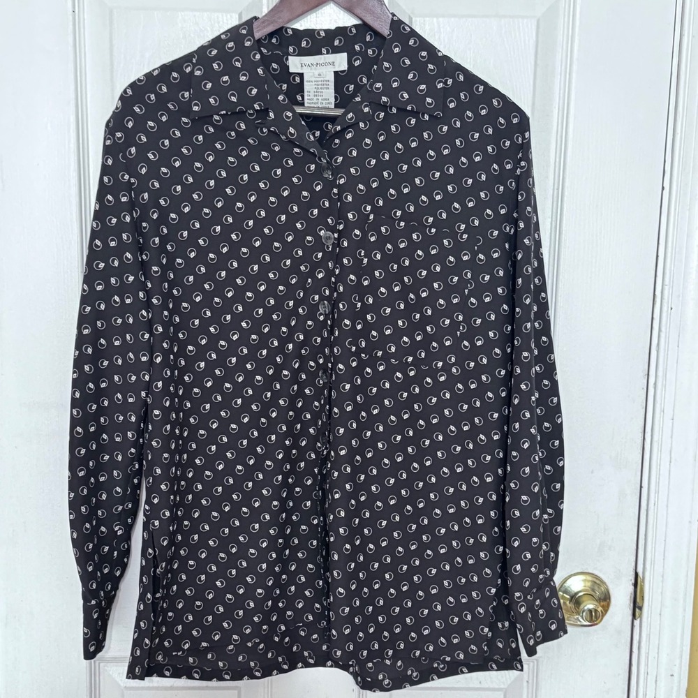 Evan-Picone Womens Size 6 Black‎ Geometric Print Button Down Long Sleeve Blouse